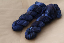 Load image into Gallery viewer, Midnight Cap