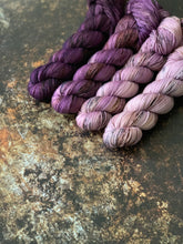 Load image into Gallery viewer, Amethyst Deceiver Gradient Set
