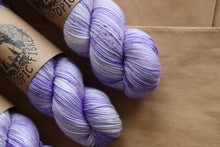 Load image into Gallery viewer, Lilac Hush

